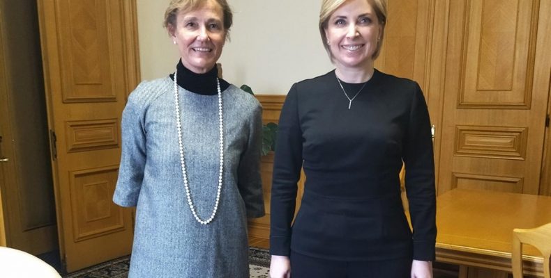 Ірина Верещук обговорила з послом Німеччини в Україні житлові програми для ВПО